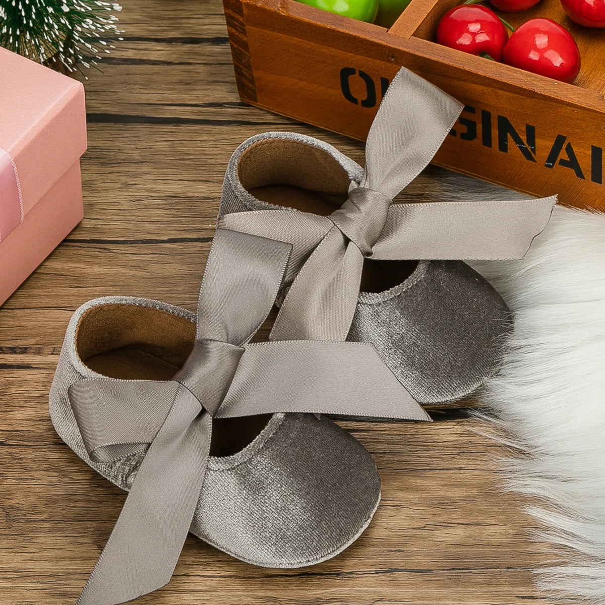 KIDSUN Baby Shoes Girls Princess Shoes Infant Toddler Non-slip Flat Soft-sole Cotton Rubber Cute Bow-knot First Walkers Newborn